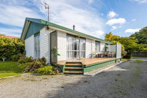 Photo of property in 73 Arcon Drive, Broomfield, Christchurch, 8042