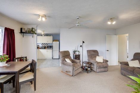 Photo of property in 2/17 Wharerangi Road, Tamatea, Napier, 4112