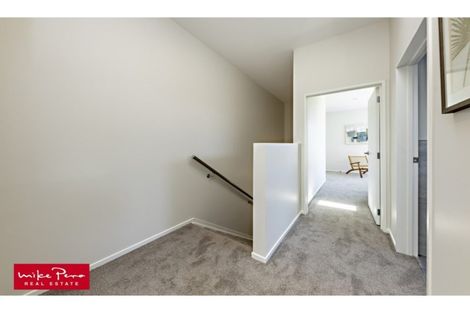 Photo of property in 8 Te Aparangi Crescent, Papakura, 2110