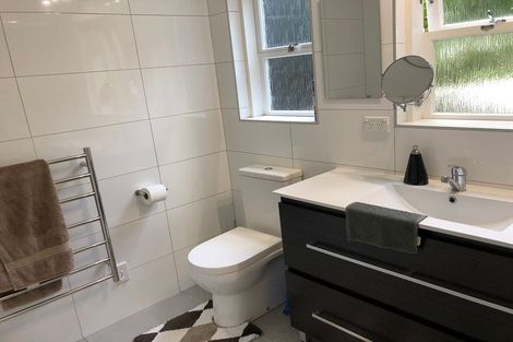 Photo of property in 120a Pah Road, Cockle Bay, Auckland, 2014