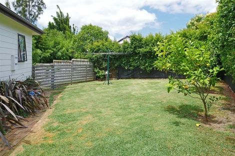 Photo of property in 82 Glen Road, Ranui, Auckland, 0612