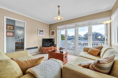Photo of property in 1/45 Northboro Road, Belmont, Auckland, 0622