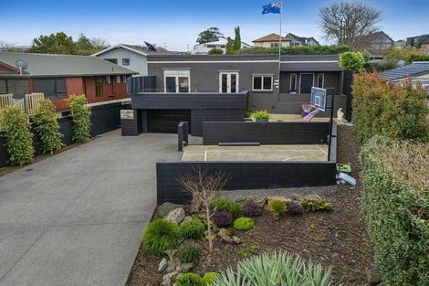 Photo of property in 37 Killarney Avenue, Torbay, Auckland, 0630