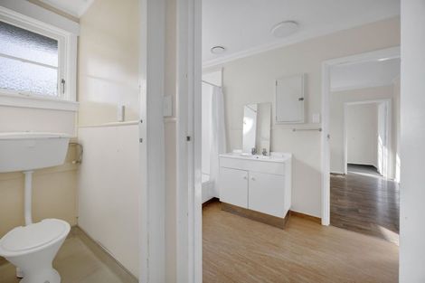 Photo of property in 27 Strange Street, Waitara, 4320