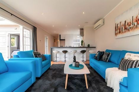 Photo of property in 65 Takahe Road, Titirangi, Auckland, 0604