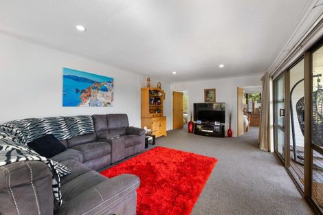 Photo of property in 5 Amelia Crescent, Waikawa, Picton, 7220