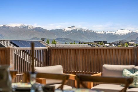 Photo of property in 20 Edgewood Place, Wanaka, 9305