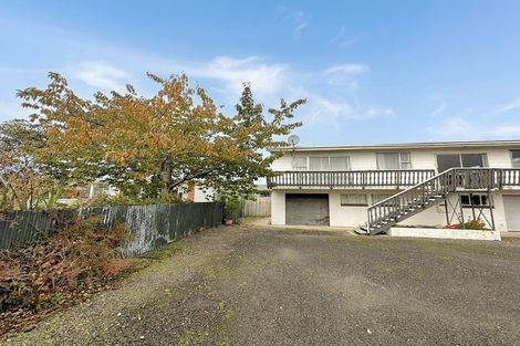 Photo of property in 681 Tay Street, Hawthorndale, Invercargill, 9810