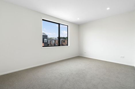 Photo of property in 70 Tahuhu Road, Mount Wellington, Auckland, 1062