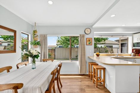 Photo of property in 13 Aintree Place, Taradale, Napier, 4112