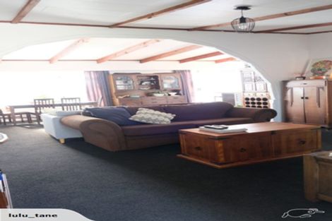 Photo of property in 54 View Road, Hikurangi, 0114