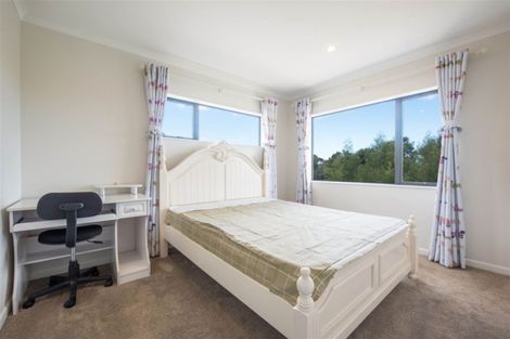 Photo of property in 116 San Valentino Drive, Henderson, Auckland, 0612
