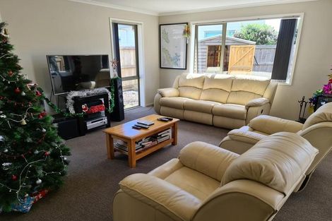 Photo of property in 134 Kelly Jade Avenue, Matarangi, Whitianga, 3592