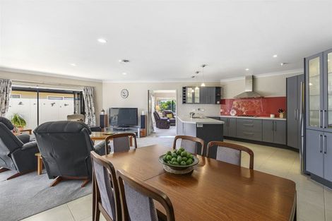 Photo of property in 6 Highlander Place, Welcome Bay, Tauranga, 3112
