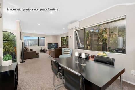 Photo of property in 2/46 Powrie Street, Glenfield, Auckland, 0629