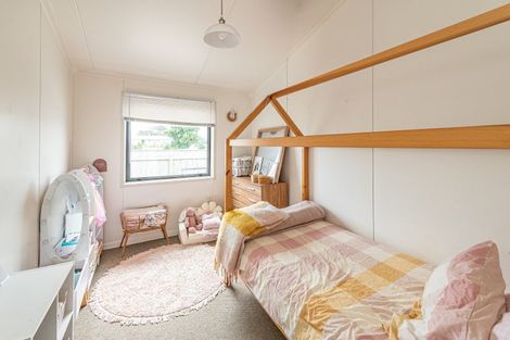 Photo of property in 79a Matai Street, Castlecliff, Wanganui, 4501