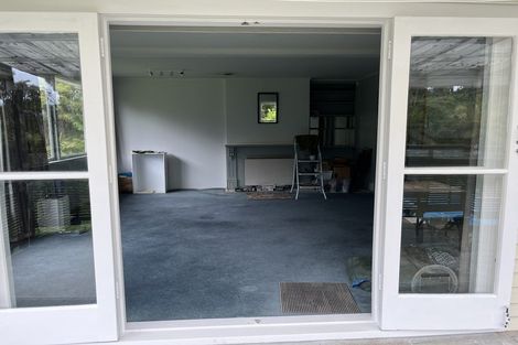 Photo of property in 1/195 Godley Road, Titirangi, Auckland, 0604