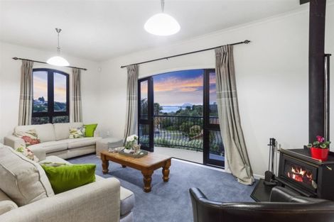 Photo of property in 8 Owen Place, Omokoroa, 3114