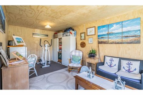 Photo of property in 127 Princes Street, Strathern, Invercargill, 9812