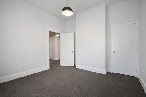 Photo of property in 5 Regent Street, Palmerston North, 4414