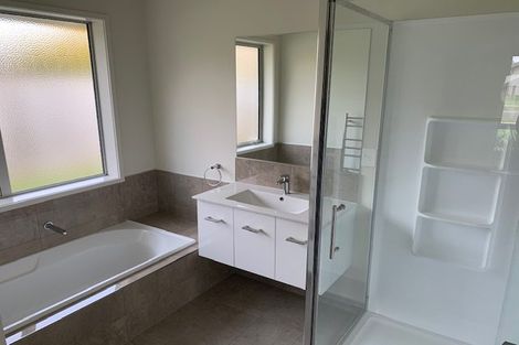 Photo of property in 1 Tiaki Way, Cambridge, 3434