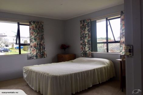 Photo of property in 2 Vista Terrace, Hillcrest, Hamilton, 3216