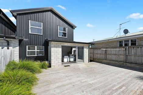 Photo of property in 2a Garnett Avenue, Forest Lake, Hamilton, 3200