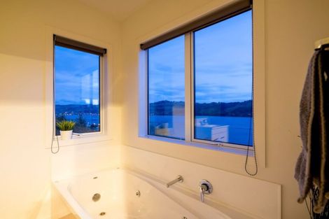 Photo of property in 12 Junction Road, Ravensbourne, Dunedin, 9022