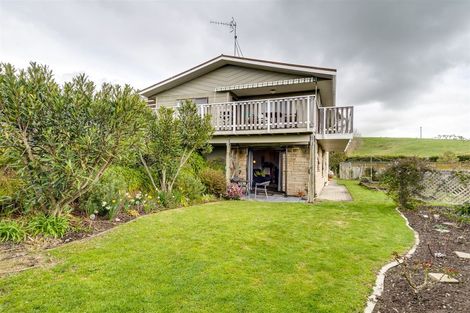 Photo of property in 977 Puketapu Road, Puketapu, Napier, 4182