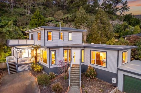 Photo of property in 473 Stokes Valley Road, Stokes Valley, Lower Hutt, 5019