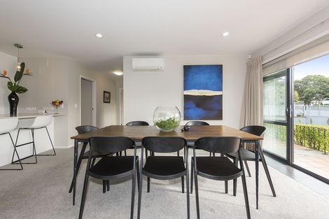 Photo of property in 2-3/270 Jervois Road, Herne Bay, Auckland, 1011