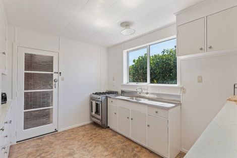 Photo of property in 42b Sackville Street, Fitzroy, New Plymouth, 4312