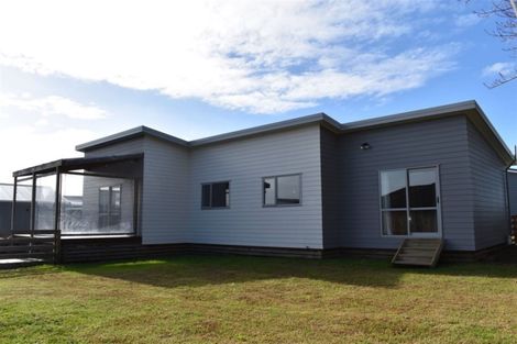 Photo of property in 4a Beachcomber Road, Mangawhai Heads, Mangawhai, 0505