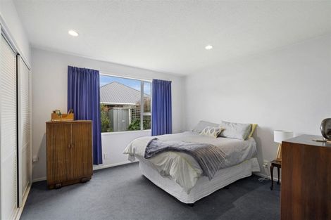 Photo of property in 17 Cricklewood Place, Avonhead, Christchurch, 8042