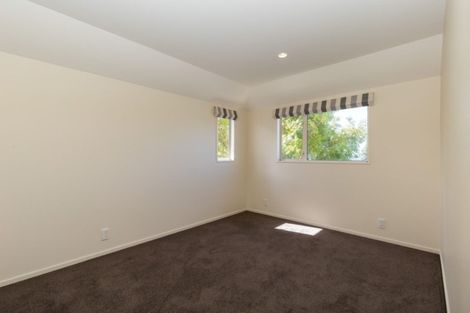 Photo of property in 1/10 Coniston Avenue, Ilam, Christchurch, 8041