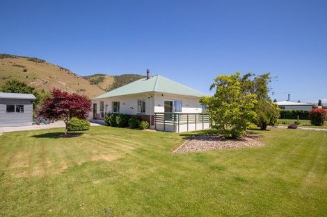 Photo of property in 14 Millers Flat-beaumont Road, Millers Flat, Roxburgh, 9572