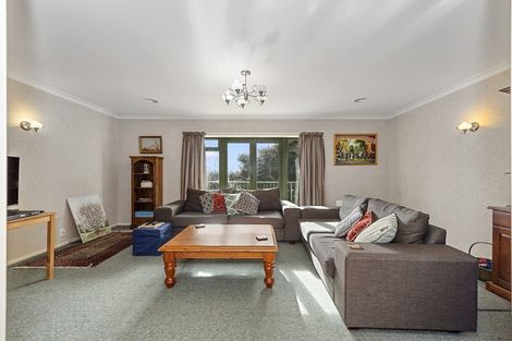 Photo of property in 115 Rototuna Road, Rototuna, Hamilton, 3210