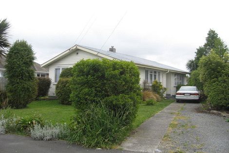Photo of property in 21 Camden Street, Redwood, Christchurch, 8051