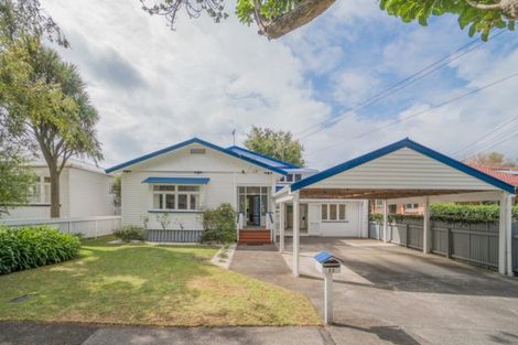 Photo of property in 77 Symonds Street, Royal Oak, Auckland, 1061