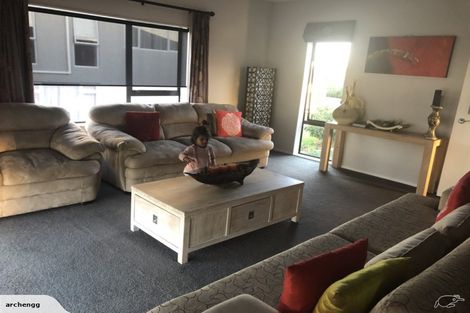 Photo of property in 131 Redoubt Road, Goodwood Heights, Auckland, 2105