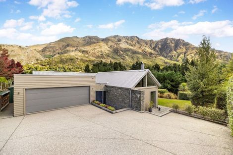 Photo of property in 51 Mathias Terrace, Arthurs Point, Queenstown, 9371