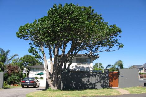 Photo of property in 1 Muritai Road, Milford, Auckland, 0620