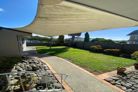 Photo of property in 4a Sorrel Crescent, Bucklands Beach, Auckland, 2012
