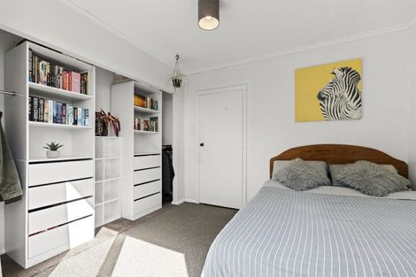 Photo of property in 8 Parsons Street, Vogeltown, New Plymouth, 4310