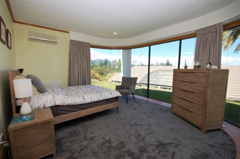 Photo of property in 16 Rhodes Fall, Rangatira Park, Taupo, 3330