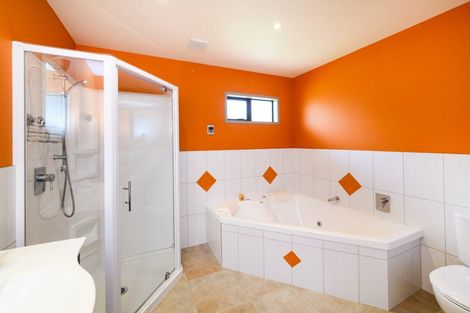 Photo of property in 44 Ihaka Street, Hokowhitu, Palmerston North, 4410