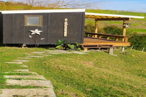 Photo of property in 956 Oneriri Road, Kaiwaka, 0573