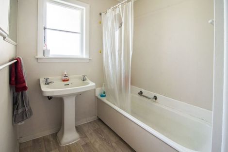 Photo of property in 50 Gordon Street, Lansdowne, Masterton, 5810