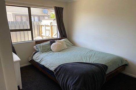 Photo of property in 2/802 Victoria Street, Parkvale, Hastings, 4122