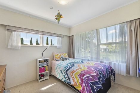 Photo of property in 11 Beverley Crescent, Hillcrest, Hamilton, 3216